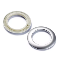 Œillets pour rideaux et bandes à œillets