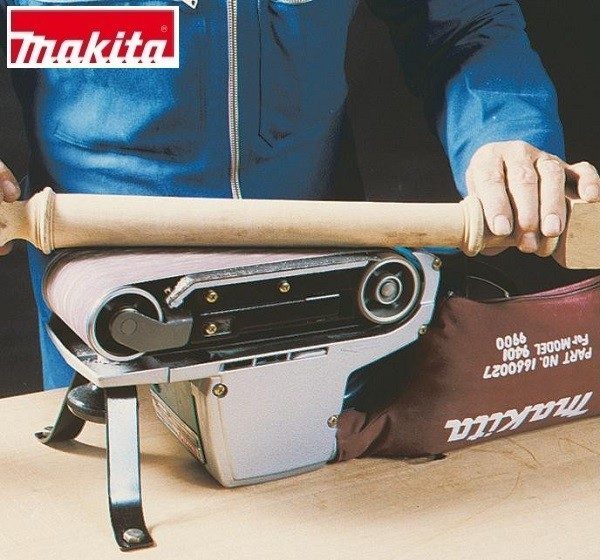 Ponceuse A Bande Makita 9401 1040 W